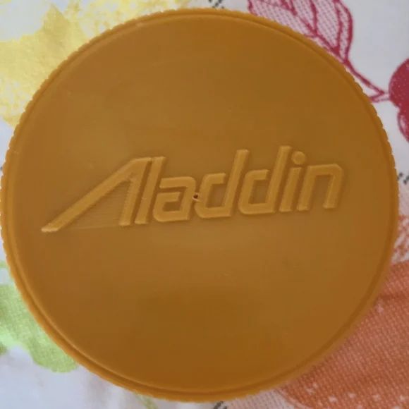 Aladdin Thermos Container - Picture 2 of 6